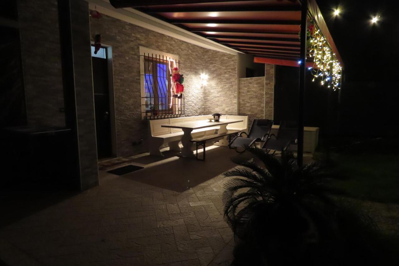 Garda Art&Garden Villa Volta Mantovana Exterior photo